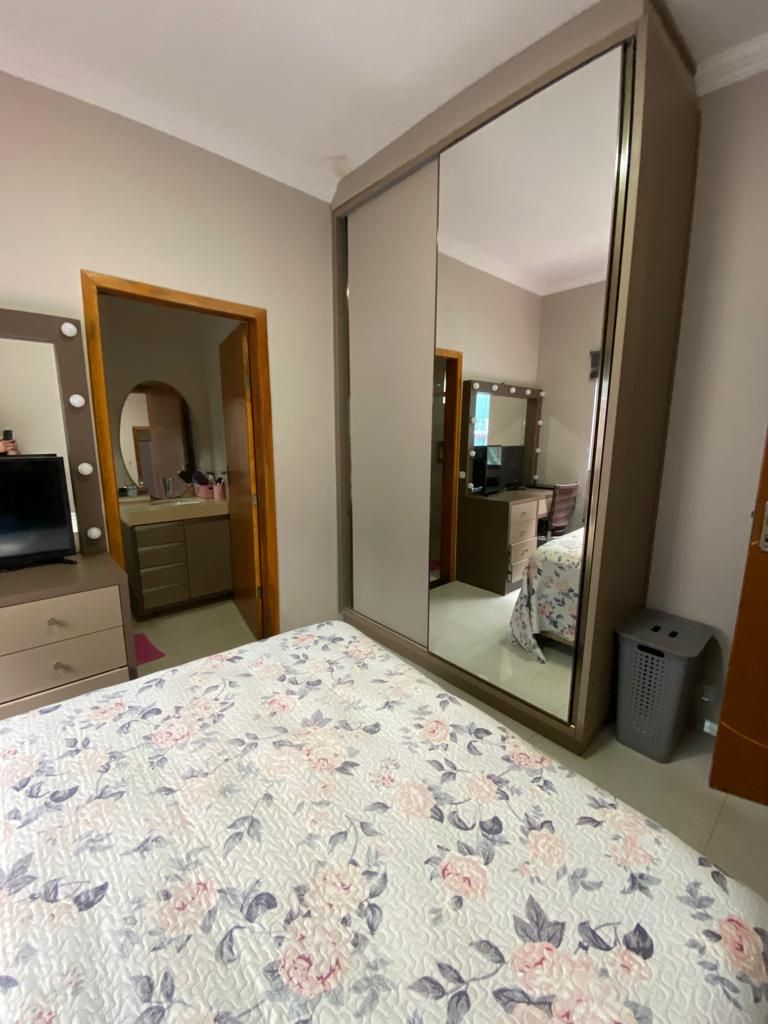 Casa com 3 quartos sendo 3 suítes no Vila Santa Catarina em Dourados/MS — foto 8