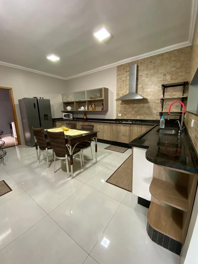 Casa com 3 quartos sendo 3 suítes no Vila Santa Catarina em Dourados/MS — foto 14