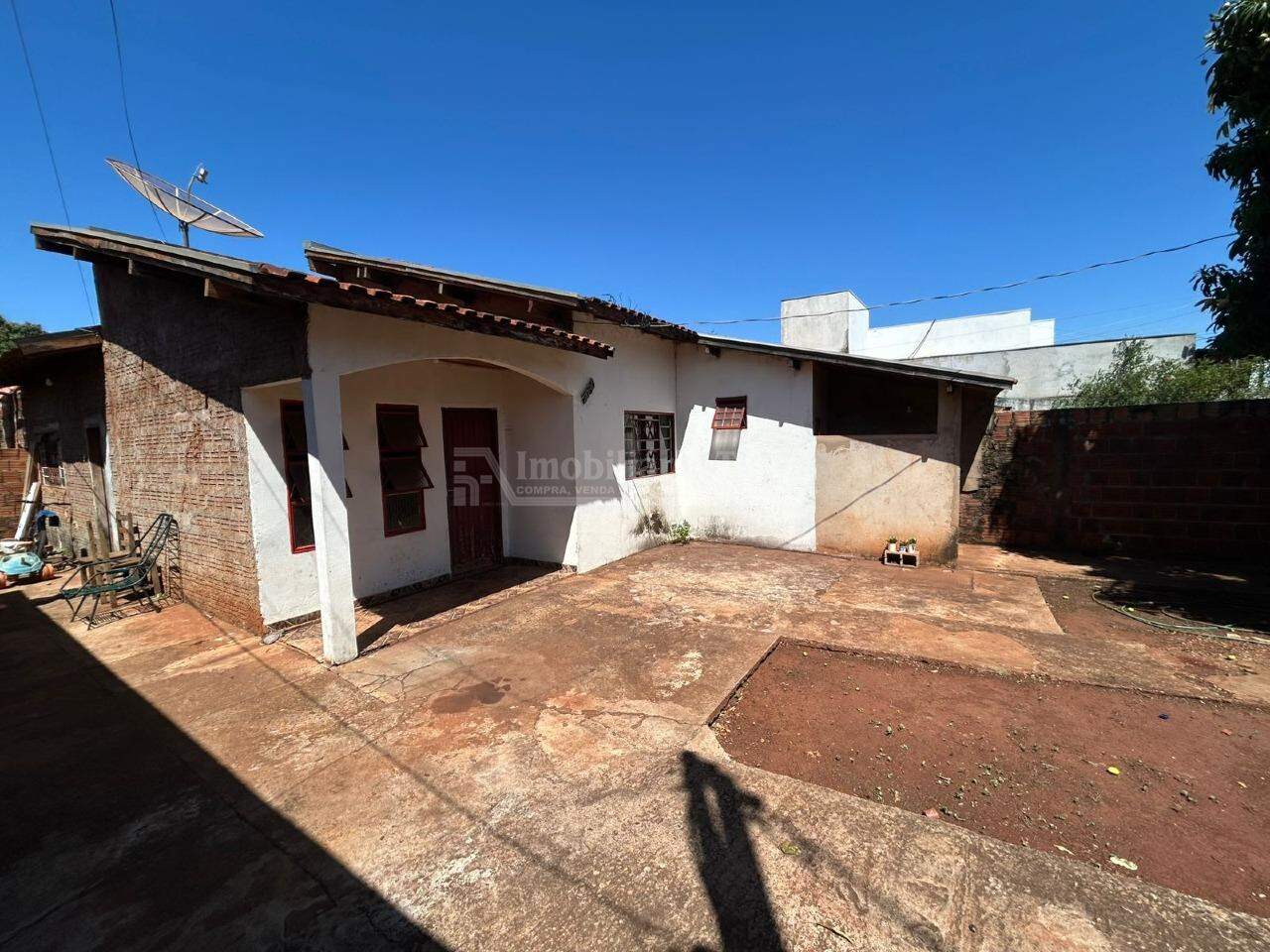 Casa com 4 quartos sendo 1 suíte no Canaã III em Dourados/MS — foto 3