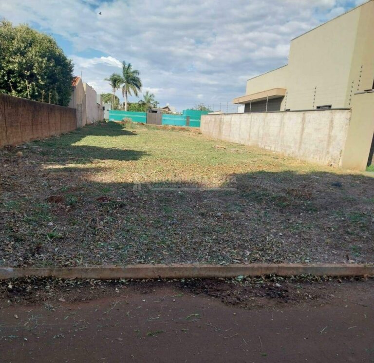 Terreno/Lote no Monte Carlo em Dourados/MS