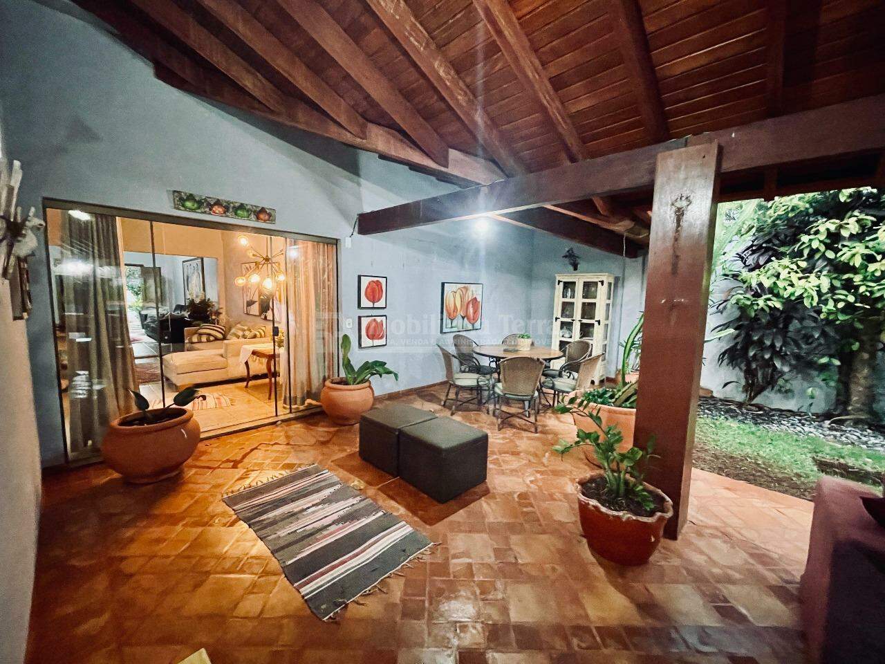 Casa com 3 quartos sendo 1 suíte no Vila Planalto em Dourados/MS — foto 2