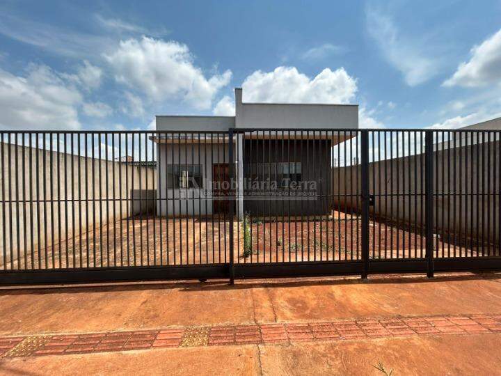 Casa com 2 quartos no Vival Castelo I em Dourados/MS
