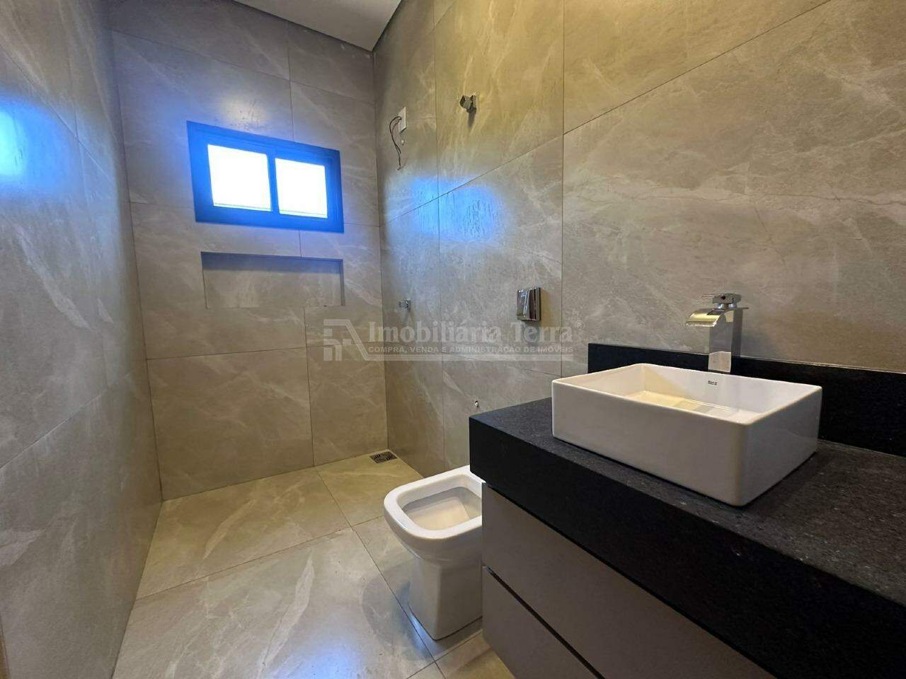 Casa com 3 quartos sendo 1 suíte no Jardim Cristhais III em Dourados/MS — foto 12
