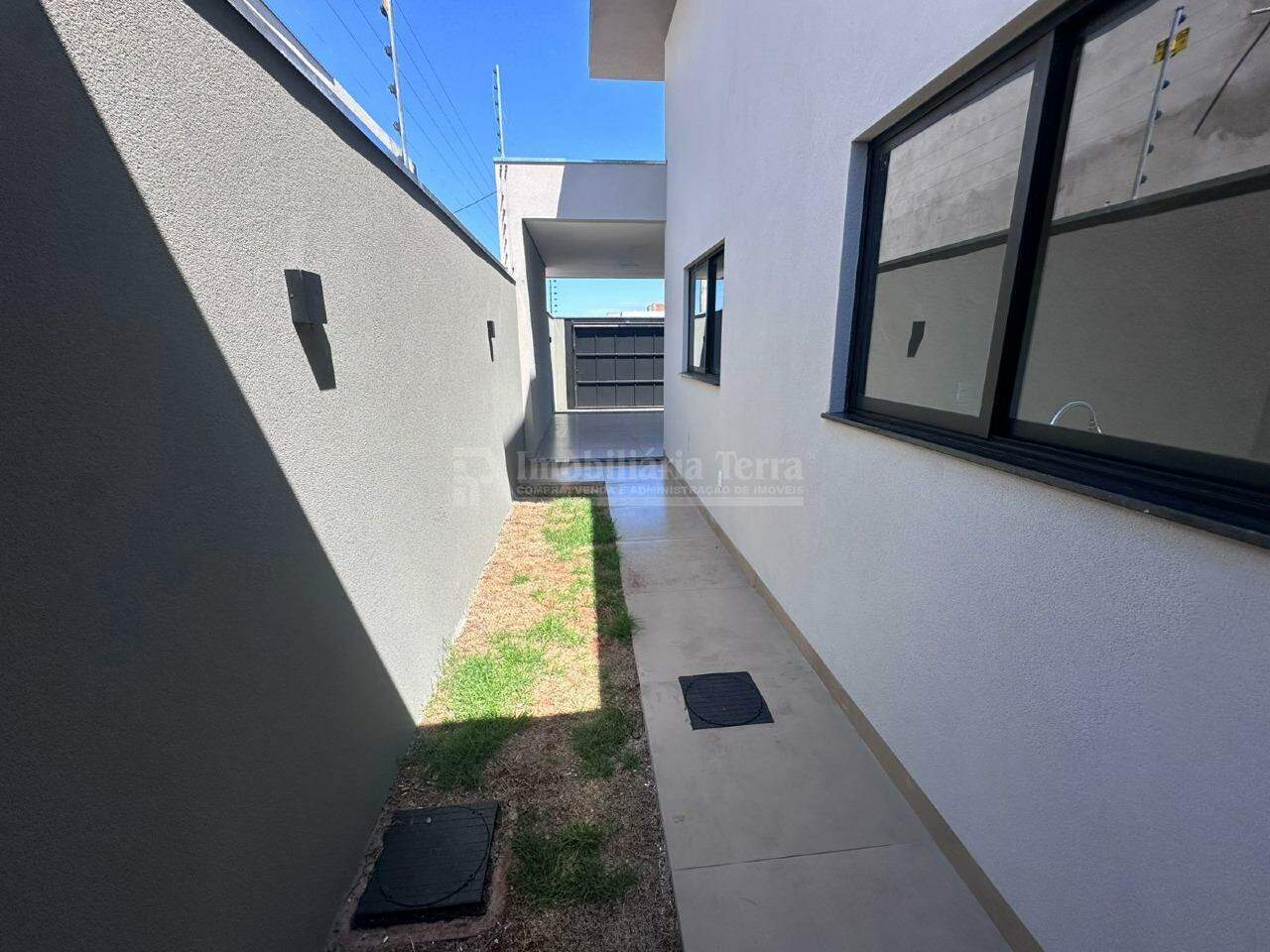 Casa com 3 quartos sendo 1 suíte no Jardim Cristhais III em Dourados/MS — foto 3