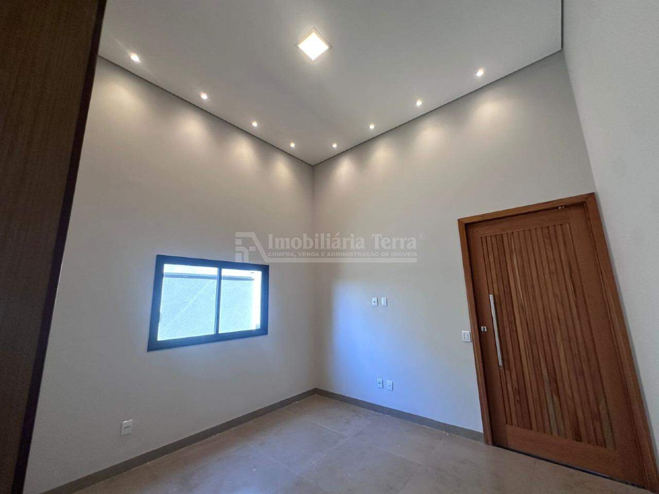 Casa com 3 quartos sendo 1 suíte no Jardim Cristhais III em Dourados/MS — foto 4