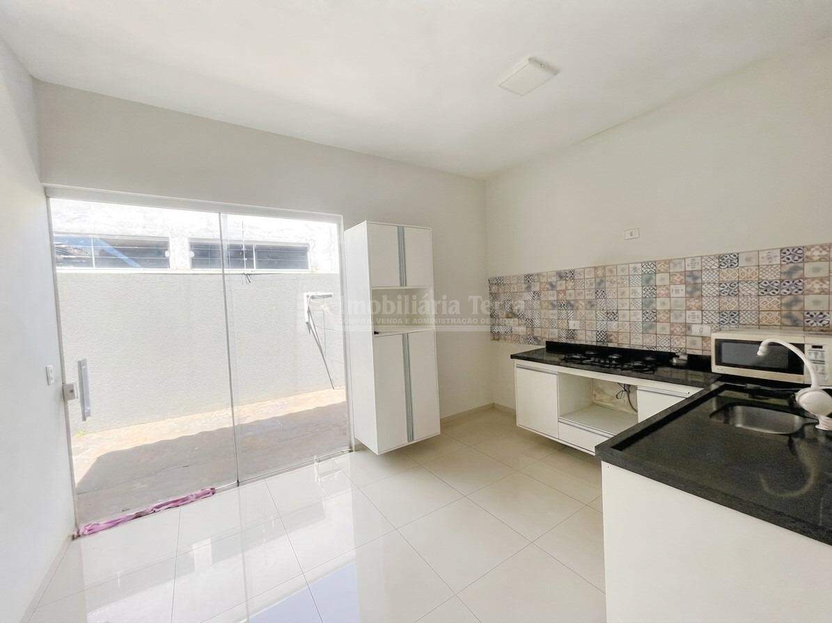 Casa com 3 quartos sendo 1 suíte no Santa Fé em Dourados/MS — foto 4