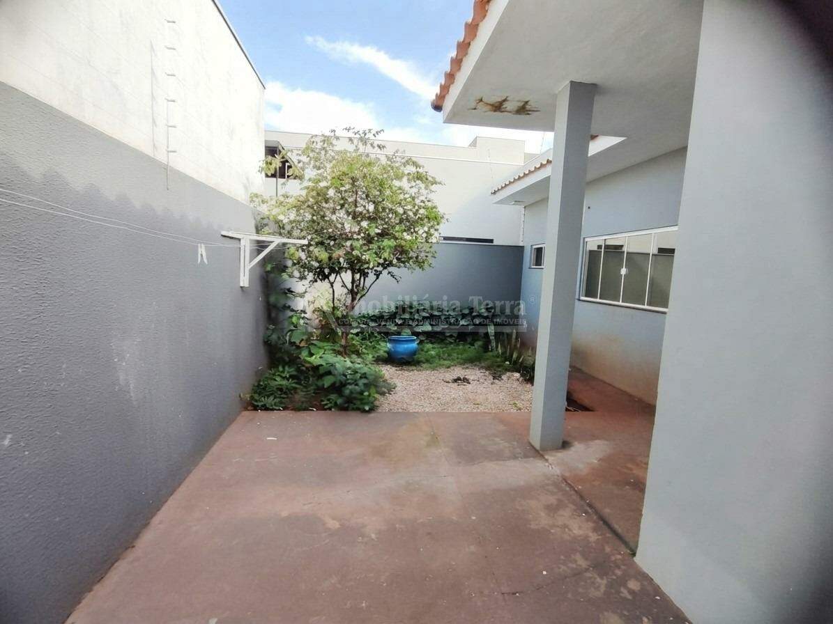 Casa com 3 quartos sendo 1 suíte no Santa Fé em Dourados/MS — foto 13