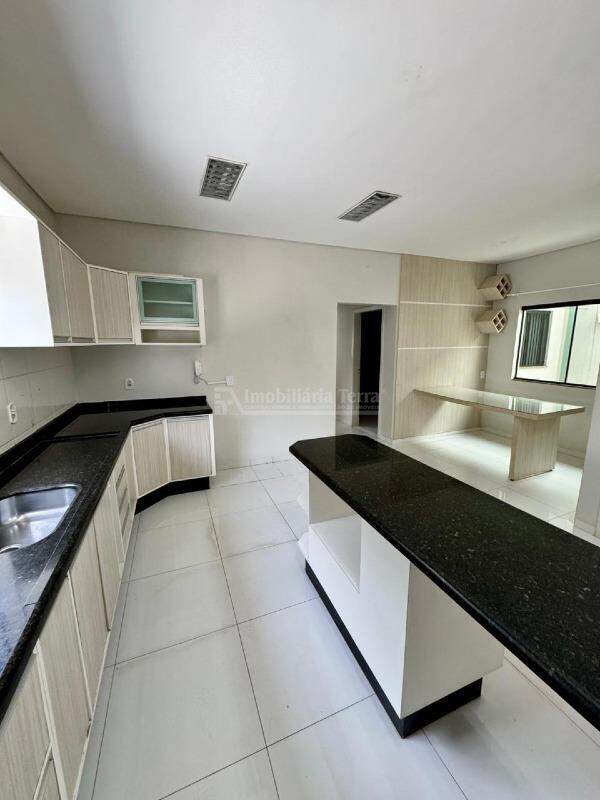 Casa com 3 quartos sendo 2 suítes no Jardim Rigotti em Dourados/MS — foto 8