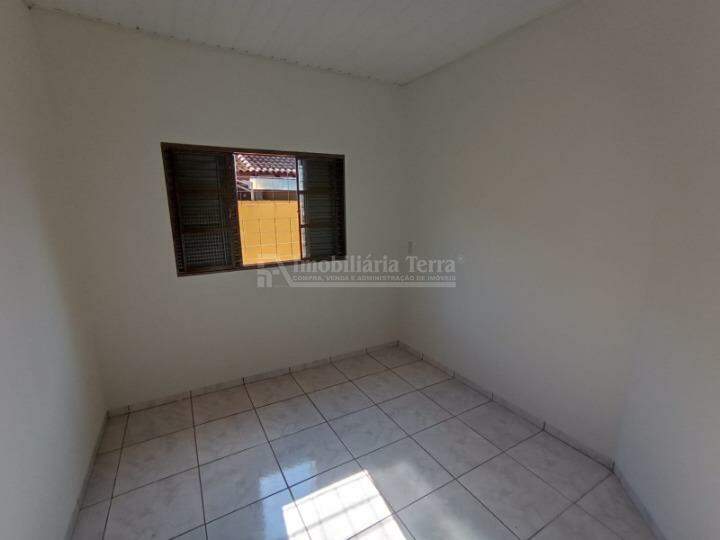 Kitnet com 2 quartos no Vila Cuiabá em Dourados/MS — foto 4