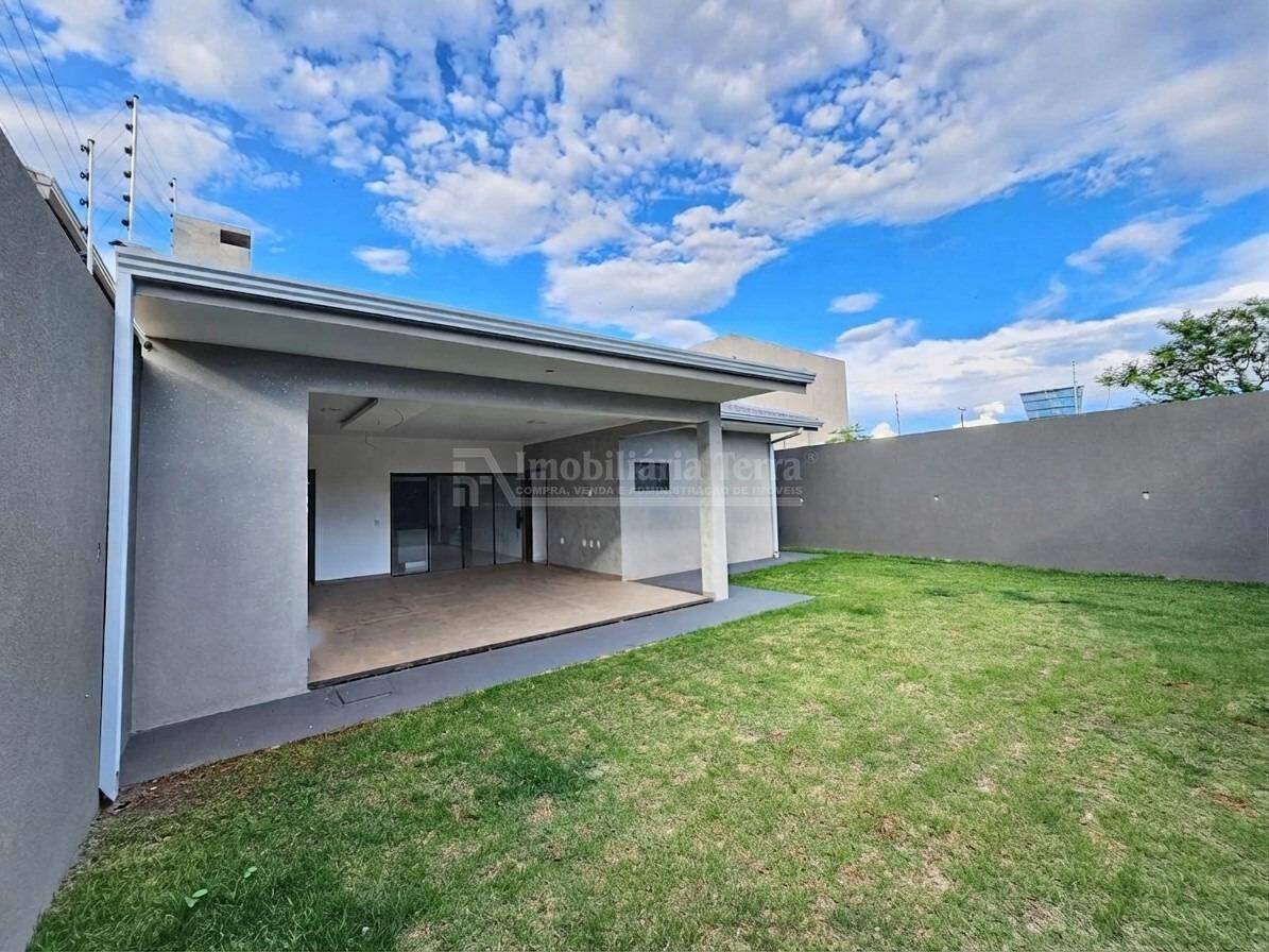 Casa com 4 quartos sendo 1 suíte no Parque Alvorada em Dourados/MS — foto 13