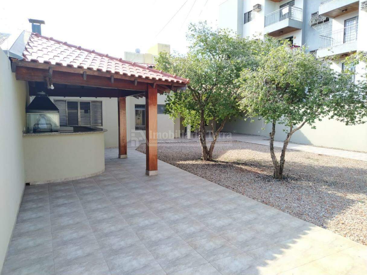 Casa com 5 quartos sendo 5 suítes no Jardim Central em Dourados/MS — foto 3
