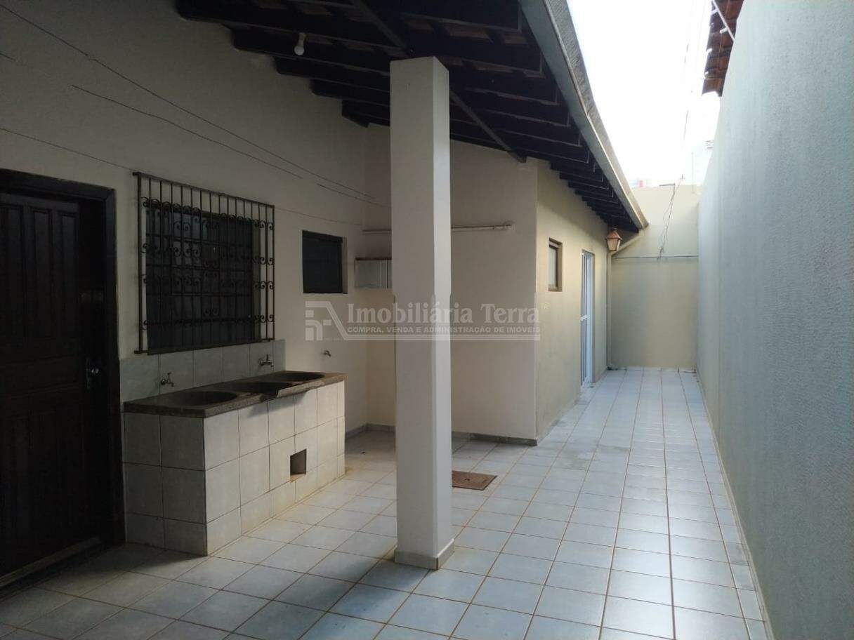 Casa com 5 quartos sendo 5 suítes no Jardim Central em Dourados/MS — foto 22