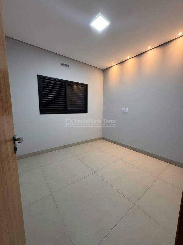 Casa com 3 quartos sendo 1 suíte no Santa Fé em Dourados/MS — foto 9