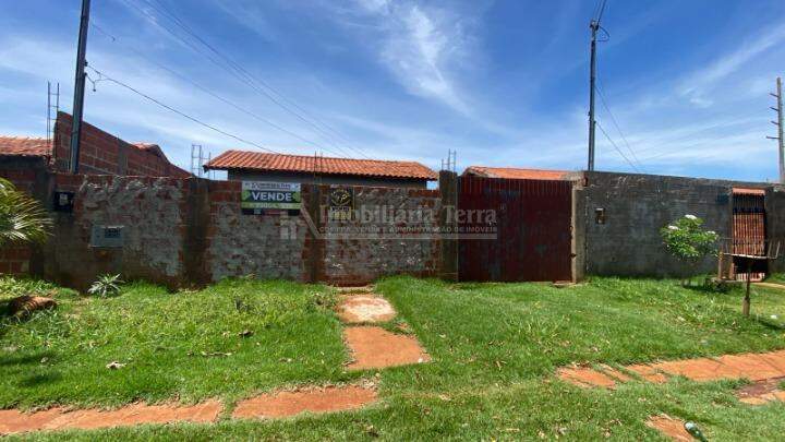 Casa com 2 quartos no Jardim Deoclécio Artuzzi II em Dourados/MS