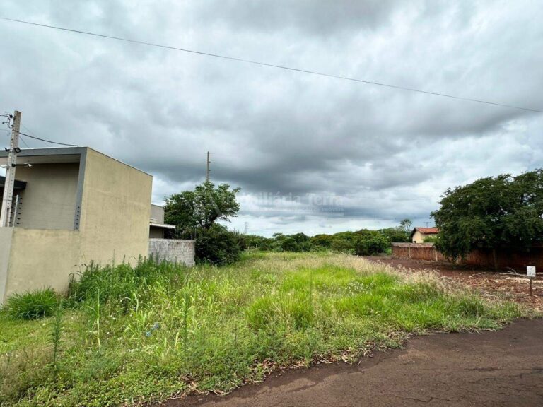 Terreno/Lote no Jardim Mônaco em Dourados/MS