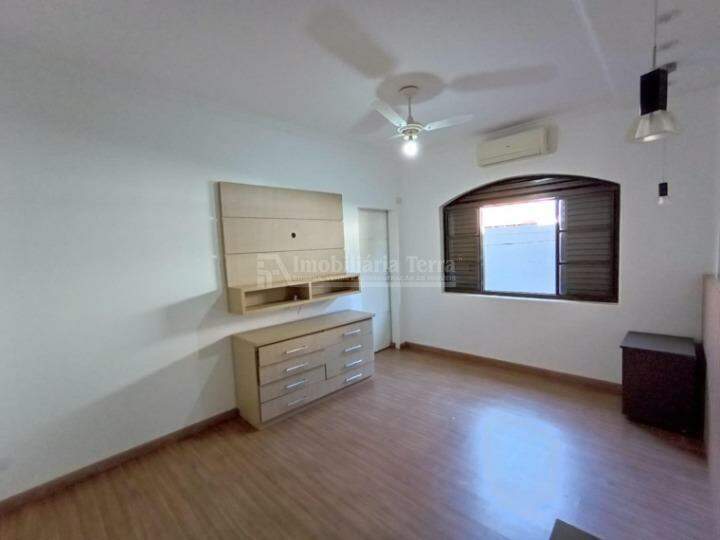 Casa com 4 quartos sendo 3 suítes no Portal de Dourados em Dourados/MS — foto 13