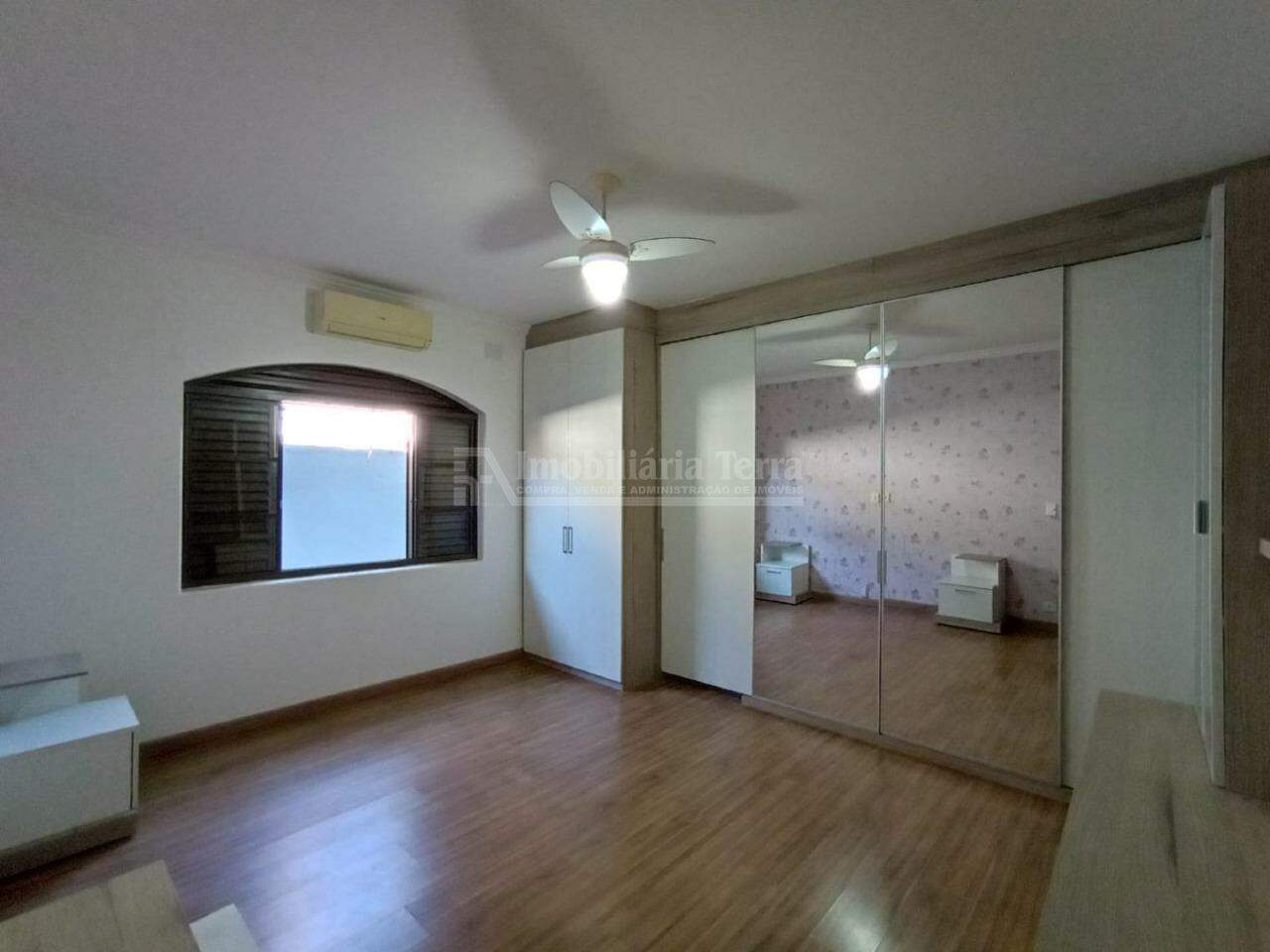 Casa com 4 quartos sendo 3 suítes no Portal de Dourados em Dourados/MS — foto 11