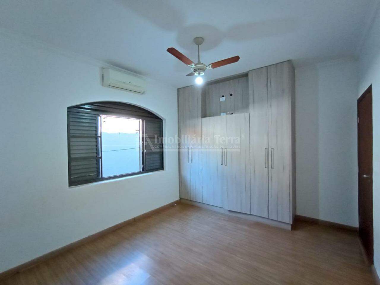 Casa com 4 quartos sendo 3 suítes no Portal de Dourados em Dourados/MS — foto 10