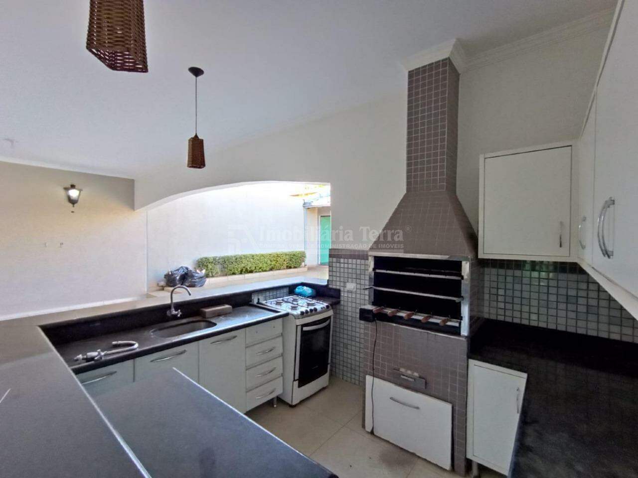 Casa com 4 quartos sendo 3 suítes no Portal de Dourados em Dourados/MS — foto 25