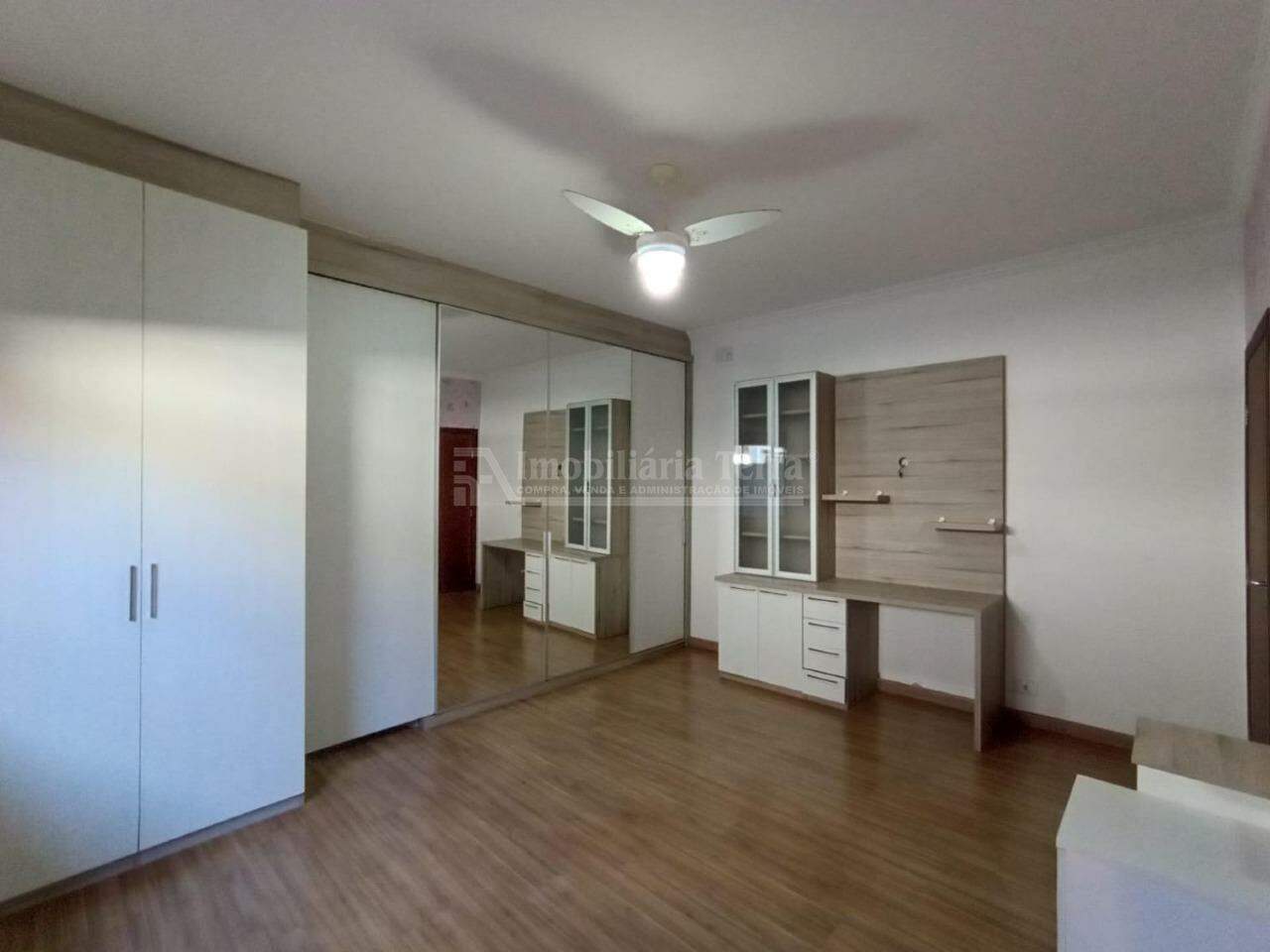 Casa com 4 quartos sendo 3 suítes no Portal de Dourados em Dourados/MS — foto 9