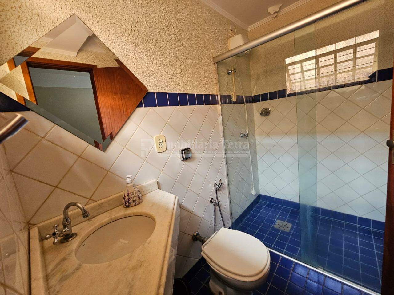 Casa com 4 quartos sendo 2 suítes no Vila Tonani I em Dourados/MS — foto 22