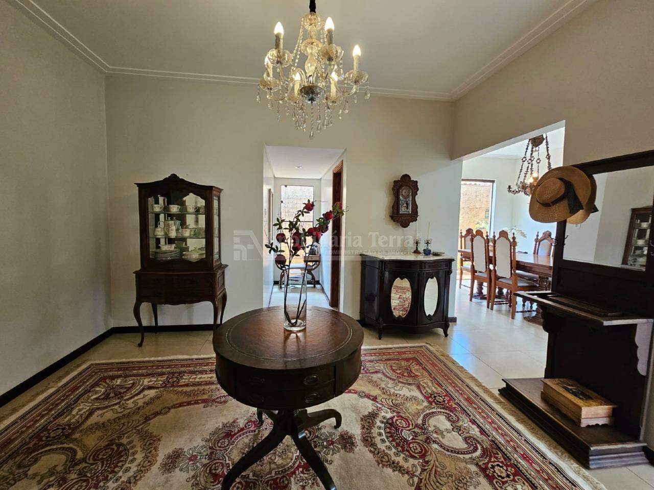 Casa com 4 quartos sendo 2 suítes no Vila Tonani I em Dourados/MS — foto 10