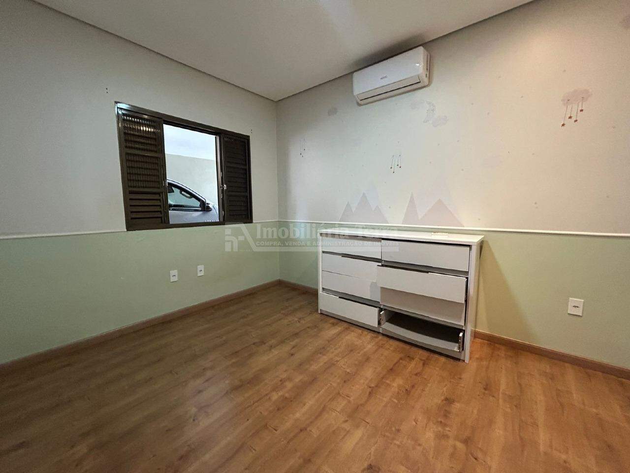 Casa com 3 quartos sendo 1 suíte no Bnh I Plano em Dourados/MS — foto 9