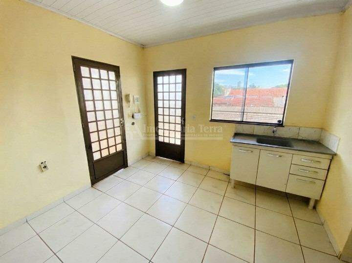 Apartamento com 2 quartos no Jardim Itália em Dourados/MS — foto 2