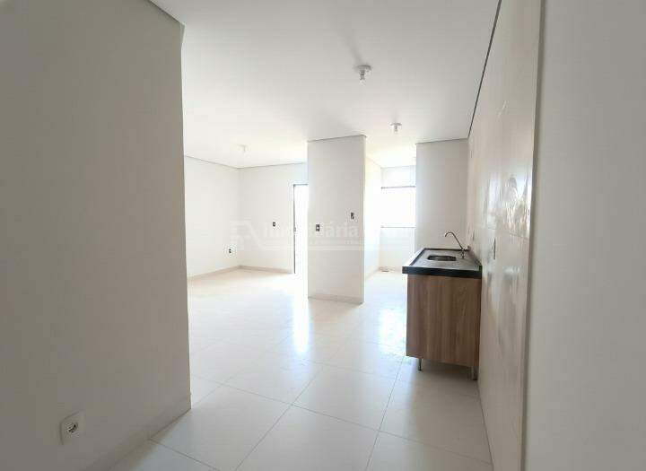 Apartamento com 2 quartos sendo 1 suíte no Vila São Luiz em Dourados/MS — foto 4