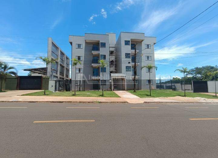 Apartamento com 2 quartos sendo 1 suíte no Vila São Luiz em Dourados/MS