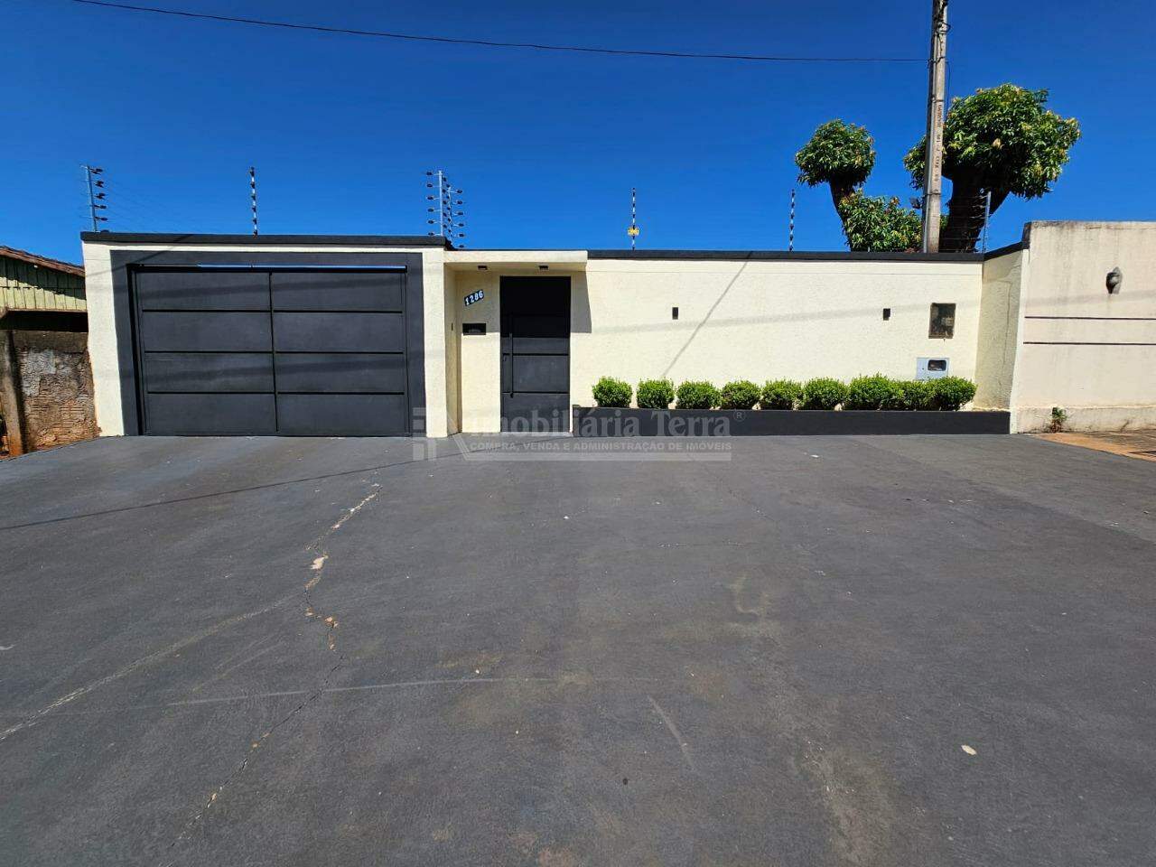 Casa com 1 quartos sendo 1 suíte no Jardim Água Boa em Dourados/MS — foto 1