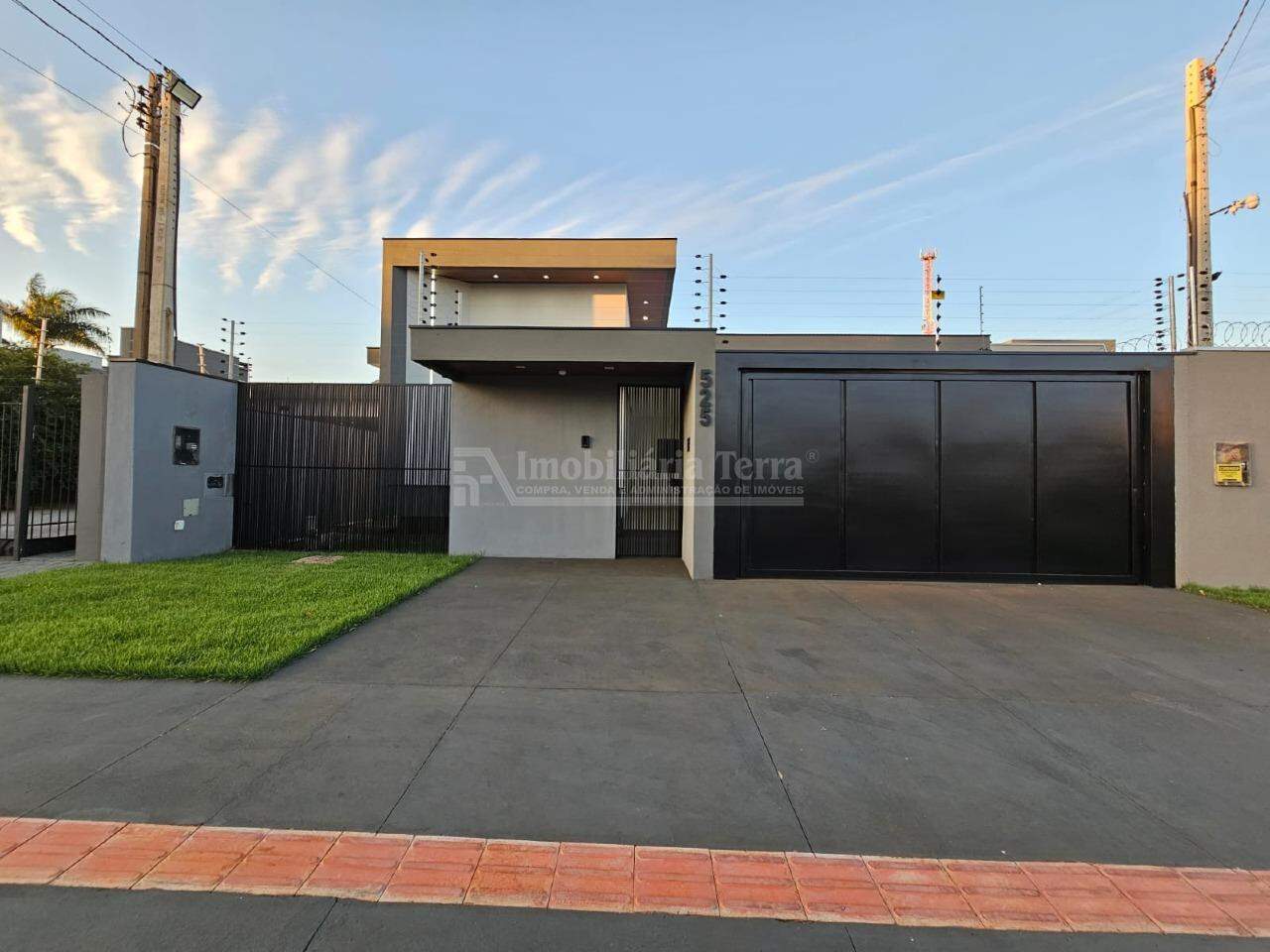 Casa no Jardim Mônaco, foto 1 de 27