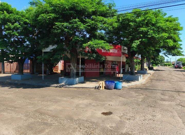 Imóvel Comercial no Bnh IV Plano em Dourados/MS — foto 2