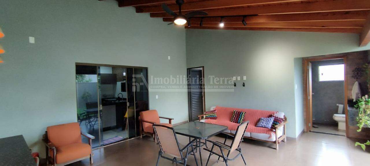 Casa com 3 quartos sendo 1 suíte no Monte Carlo em Dourados/MS — foto 3