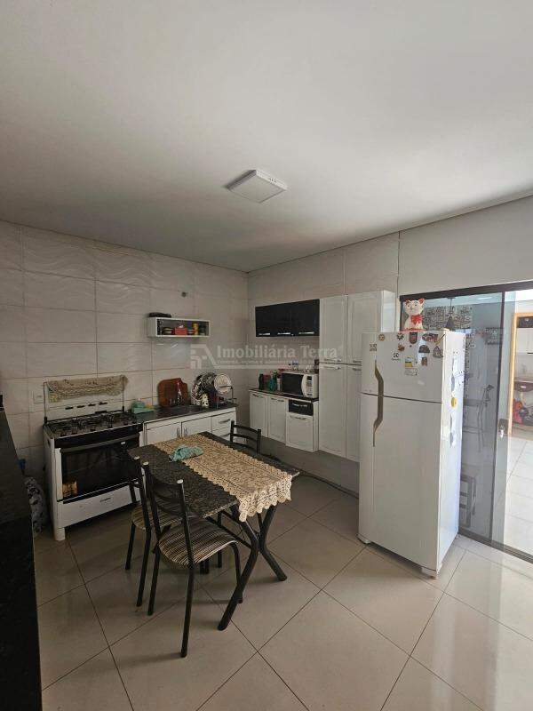 Casa com 2 quartos sendo 1 suíte no Cidade Jardim I em Dourados/MS — foto 8