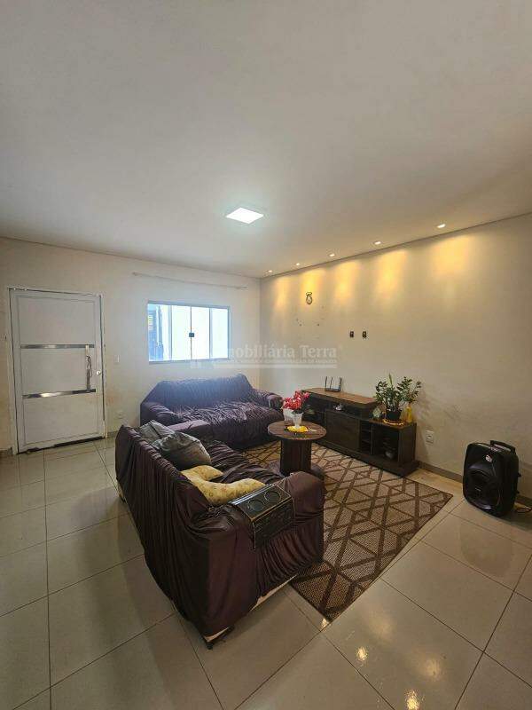 Casa com 2 quartos sendo 1 suíte no Cidade Jardim I em Dourados/MS — foto 5