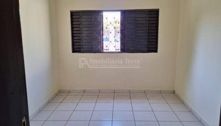 Casa com 3 quartos sendo 1 suíte no Jardim Ouro Verde em Dourados/MS — foto 6