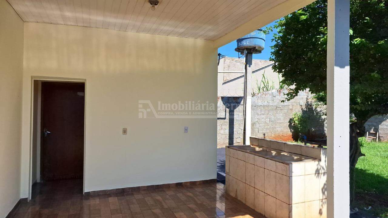 Casa com 3 quartos sendo 1 suíte no Jardim Ouro Verde em Dourados/MS — foto 11