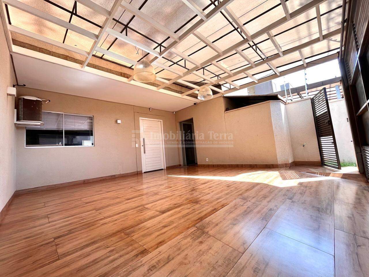 Casa com 3 quartos sendo 3 suítes no Novo Parque Alvorada em Dourados/MS — foto 2
