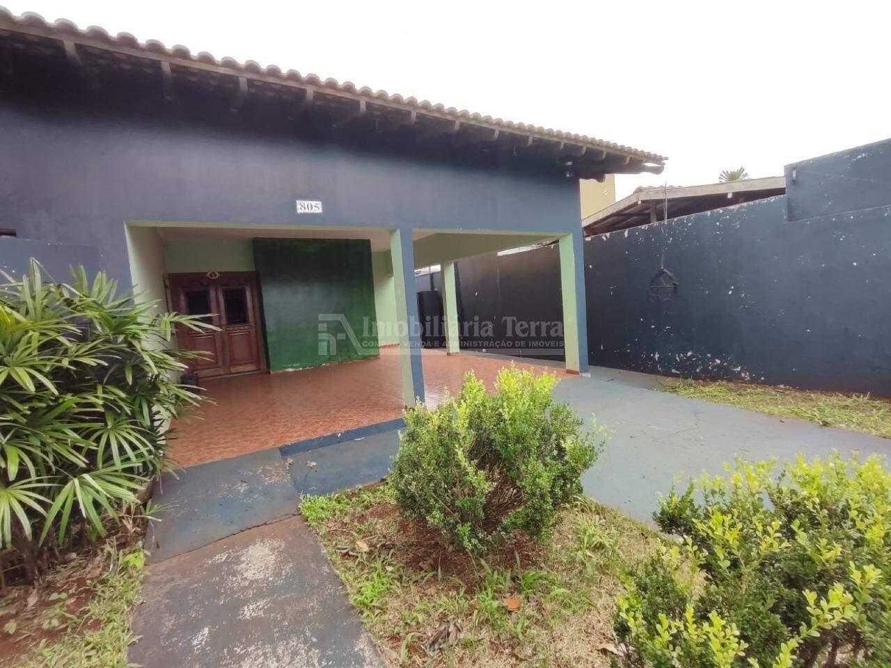 Casa com 4 quartos sendo 2 suítes no Vila Progresso em Dourados/MS — foto 2