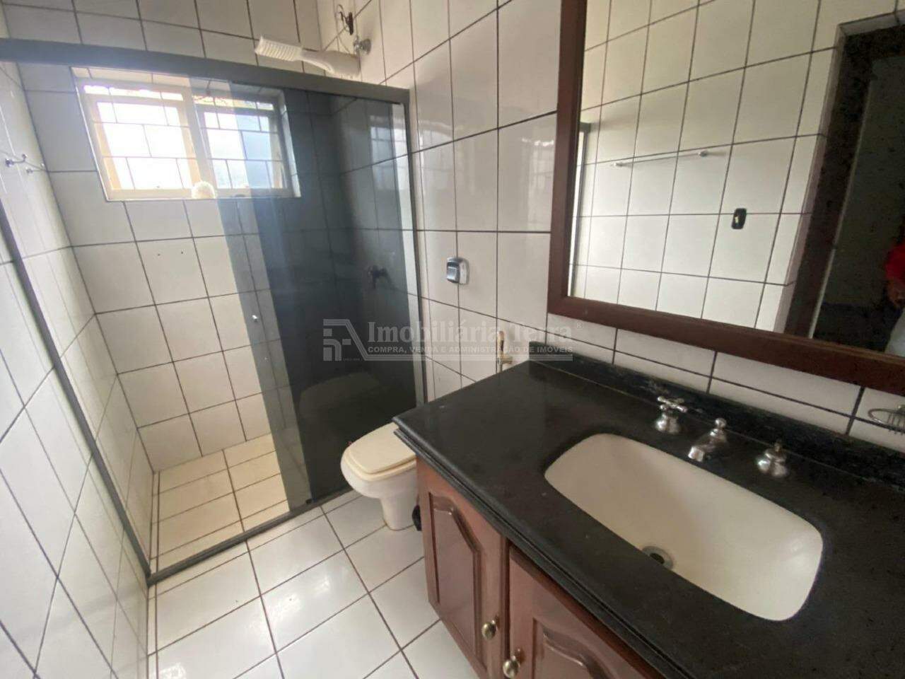 Casa com 4 quartos sendo 2 suítes no Vila Progresso em Dourados/MS — foto 9