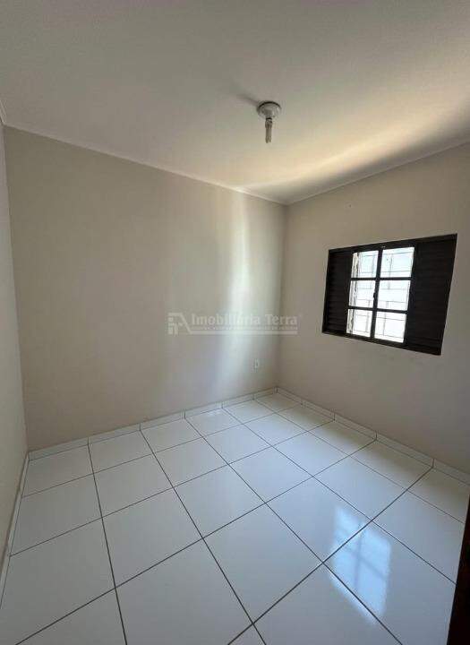 Casa com 2 quartos no Parque Residencial Pelicano em Dourados/MS — foto 8