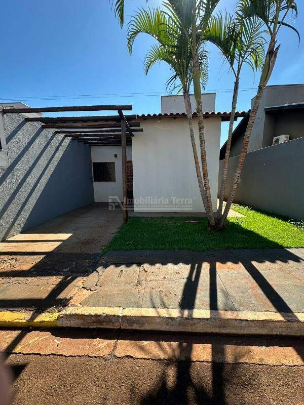 Casa com 2 quartos no Parque Residencial Pelicano em Dourados/MS — foto 4