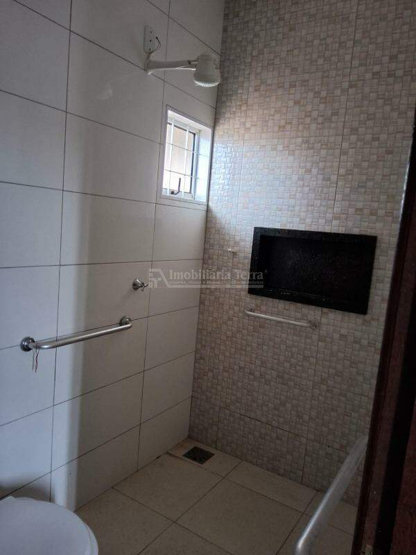 Casa com 2 quartos sendo 1 suíte no Centro em Itaporã/MS — foto 12