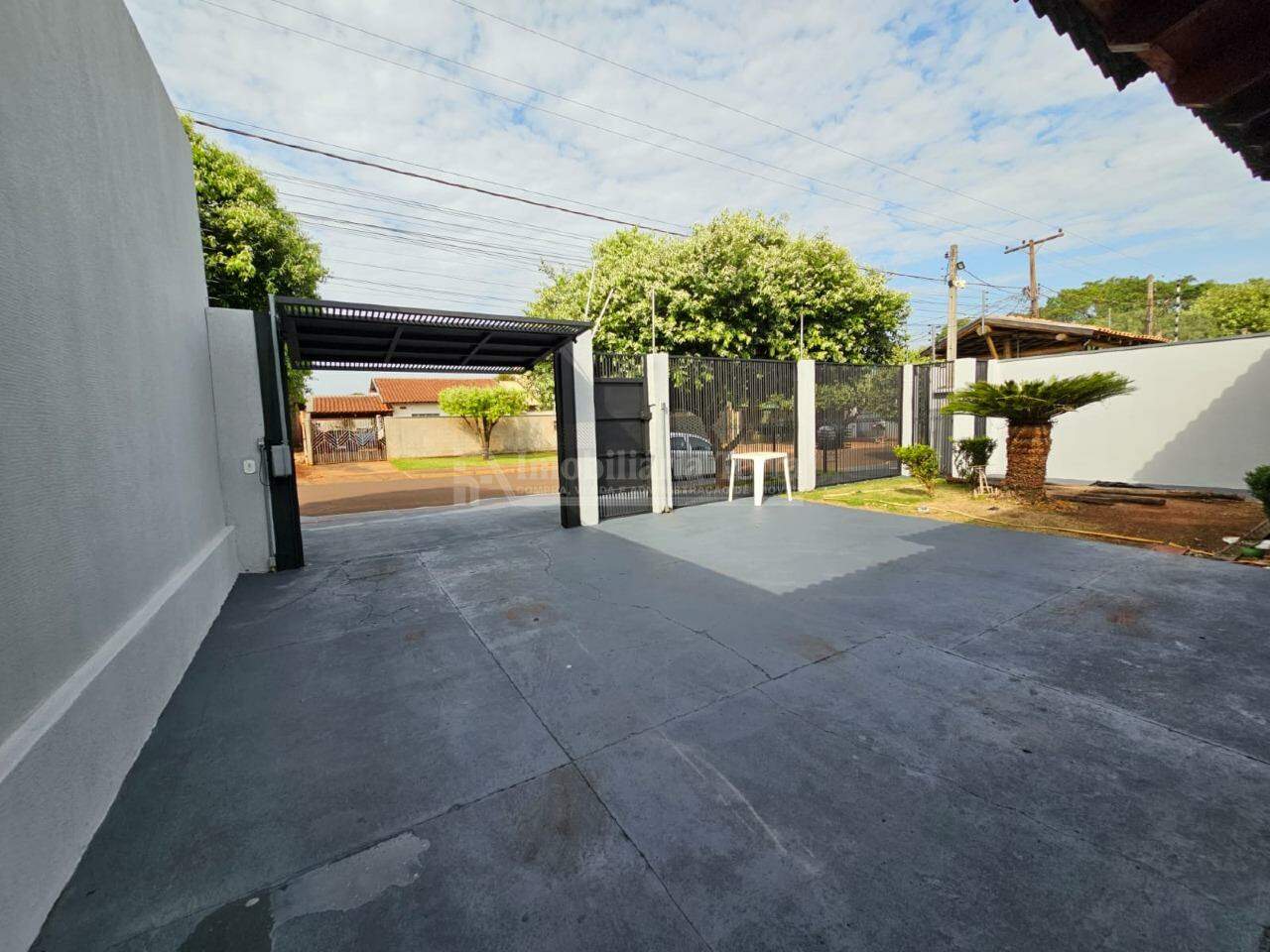 Casa com 3 quartos sendo 1 suíte no Jardim Colibri em Dourados/MS — foto 2