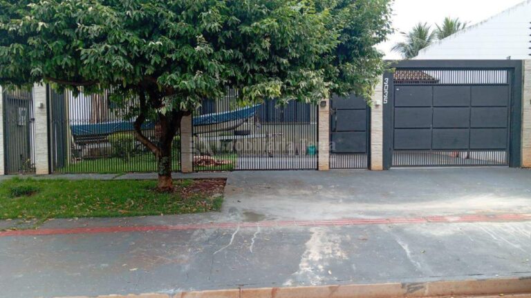 Casa com 3 quartos no Jardim Colibri em Dourados/MS