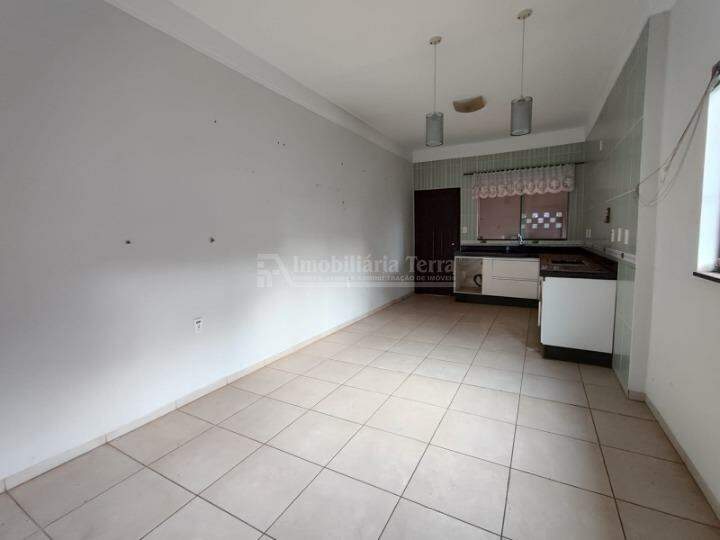 Casa com 3 quartos sendo 1 suíte no Jardim Central em Dourados/MS — foto 4