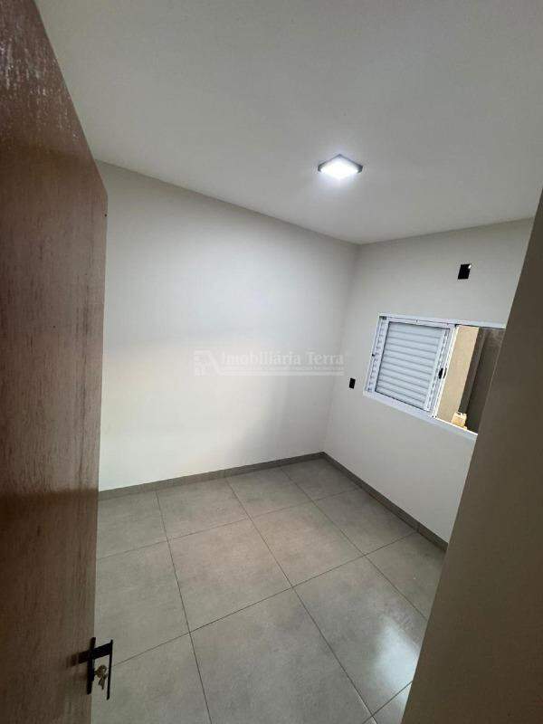 Casa com 3 quartos sendo 1 suíte no Cidade Jardim I em Dourados/MS — foto 10