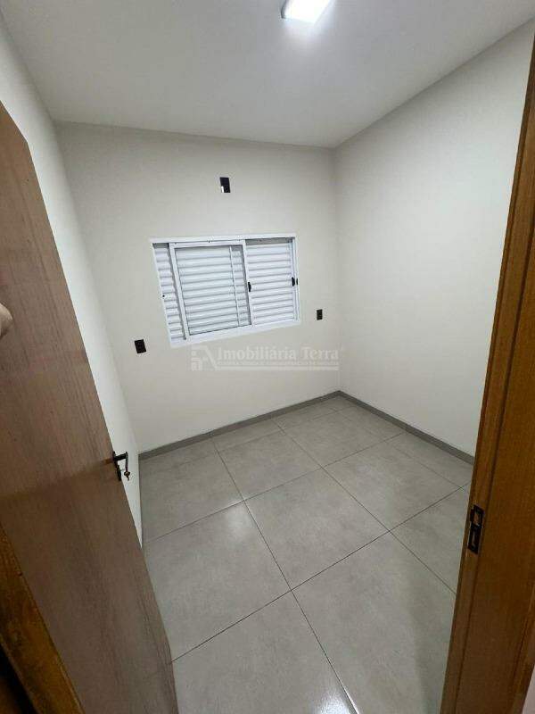 Casa com 3 quartos sendo 1 suíte no Cidade Jardim I em Dourados/MS — foto 9