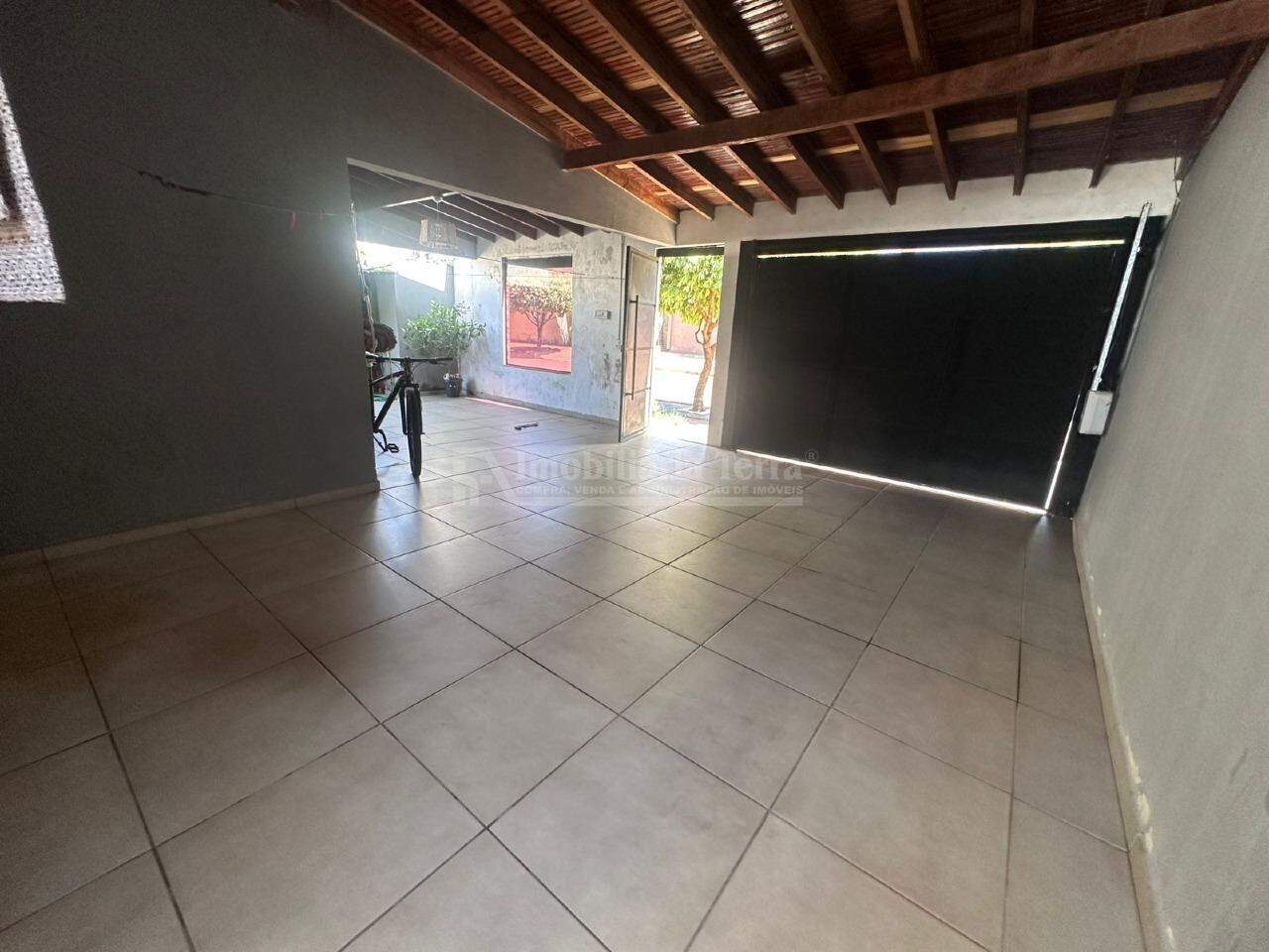 Casa com 3 quartos sendo 1 suíte no Flor de Maio em Dourados/MS — foto 3